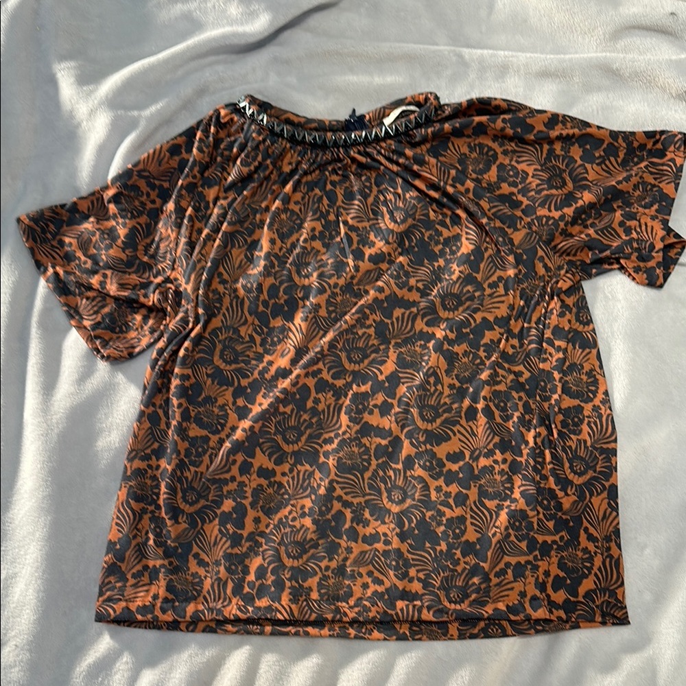 Bimba & Lola Designer Tan and Brown Flowered Blouse- Beaded Neckline and Zipper